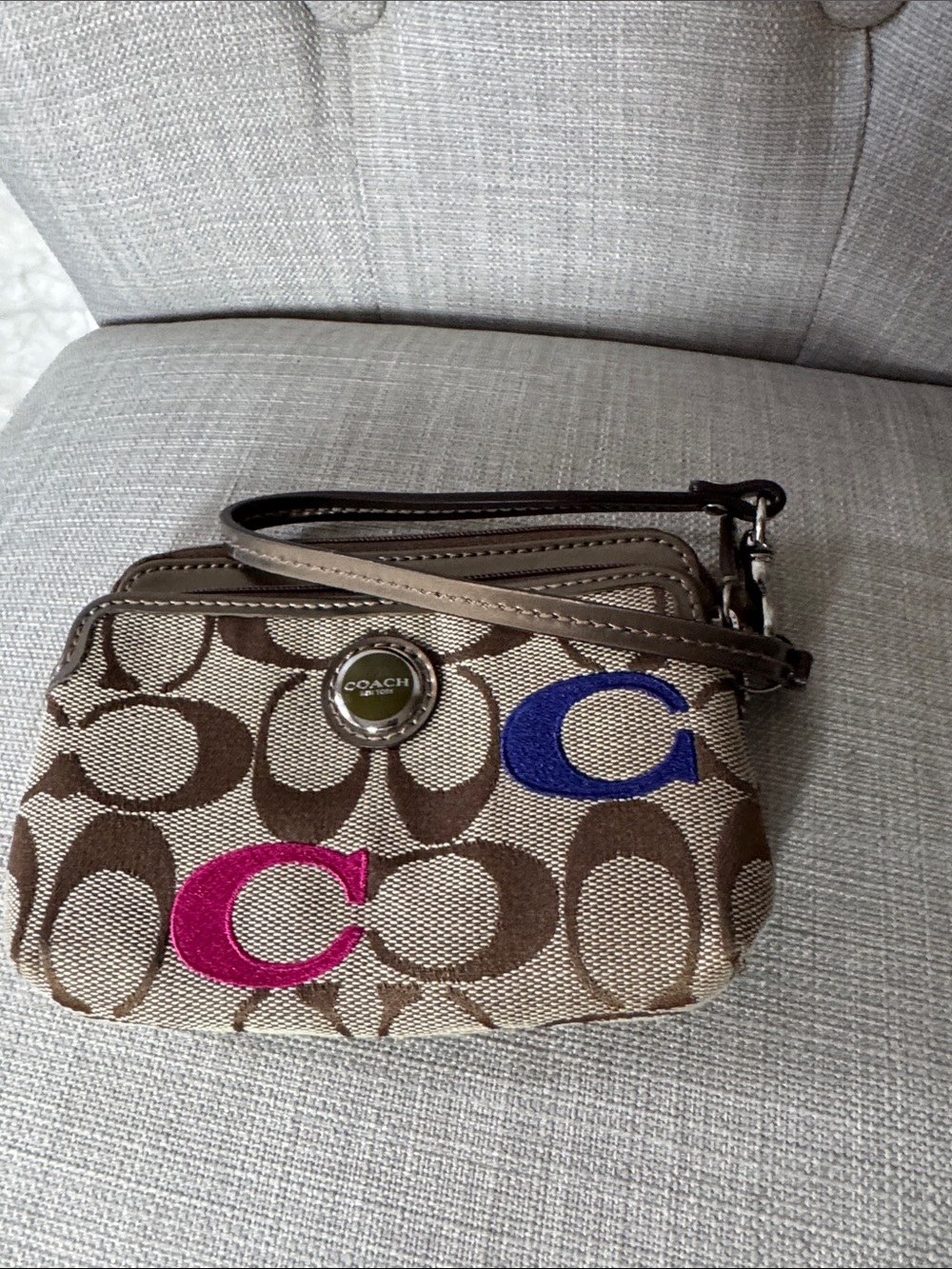 Coach Khaki Signature Crossbody with Multicolor 'C' Accents - Picture 7 of 13